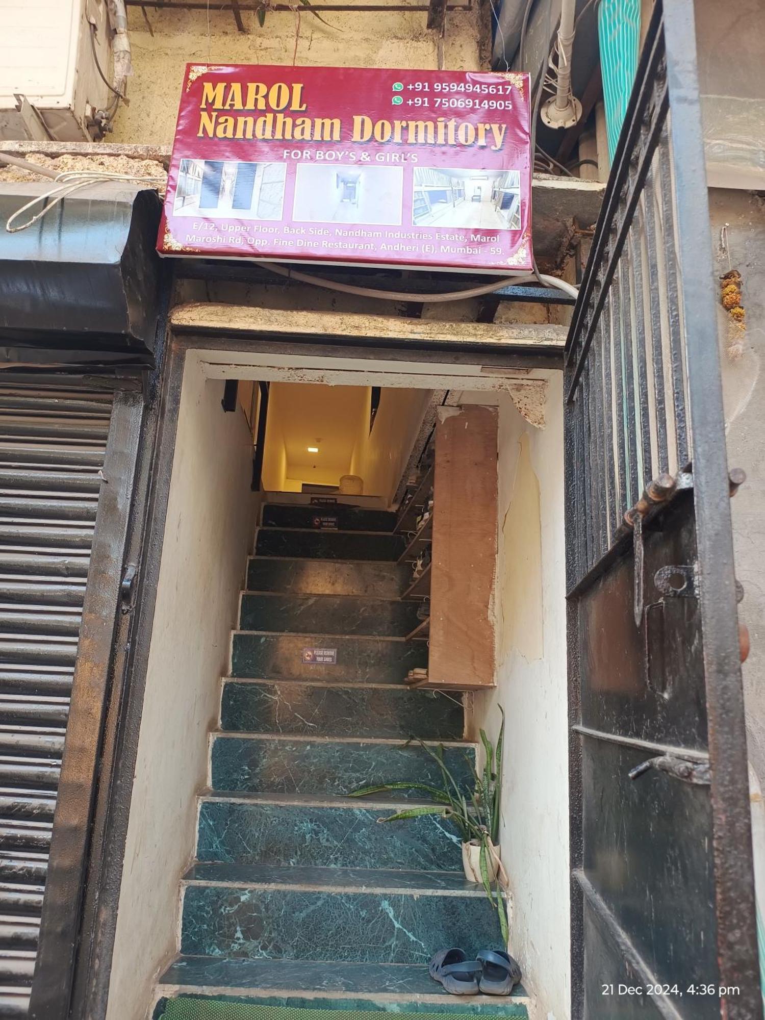 Hostel Retreats - Dorm In Andheri *